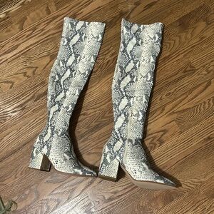 Steve Madden Jacey Boot